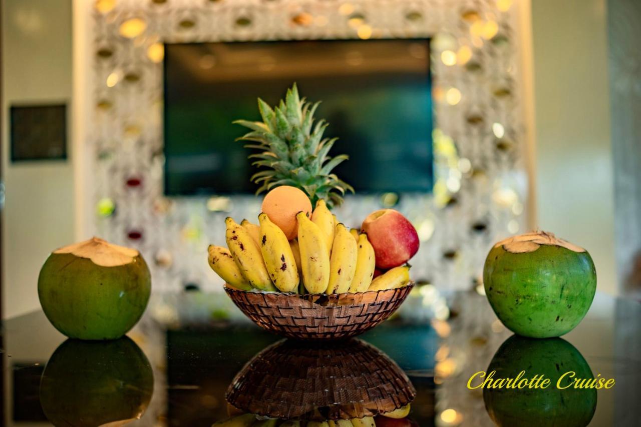 Charlotte Cruise House Boat Hotel Alappuzha ภายนอก รูปภาพ